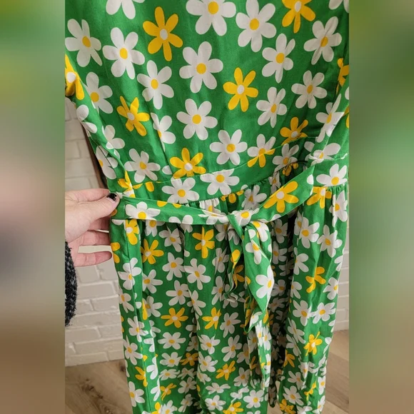 Modcloth Green Floral Midi Dress - Picture 3 of 4